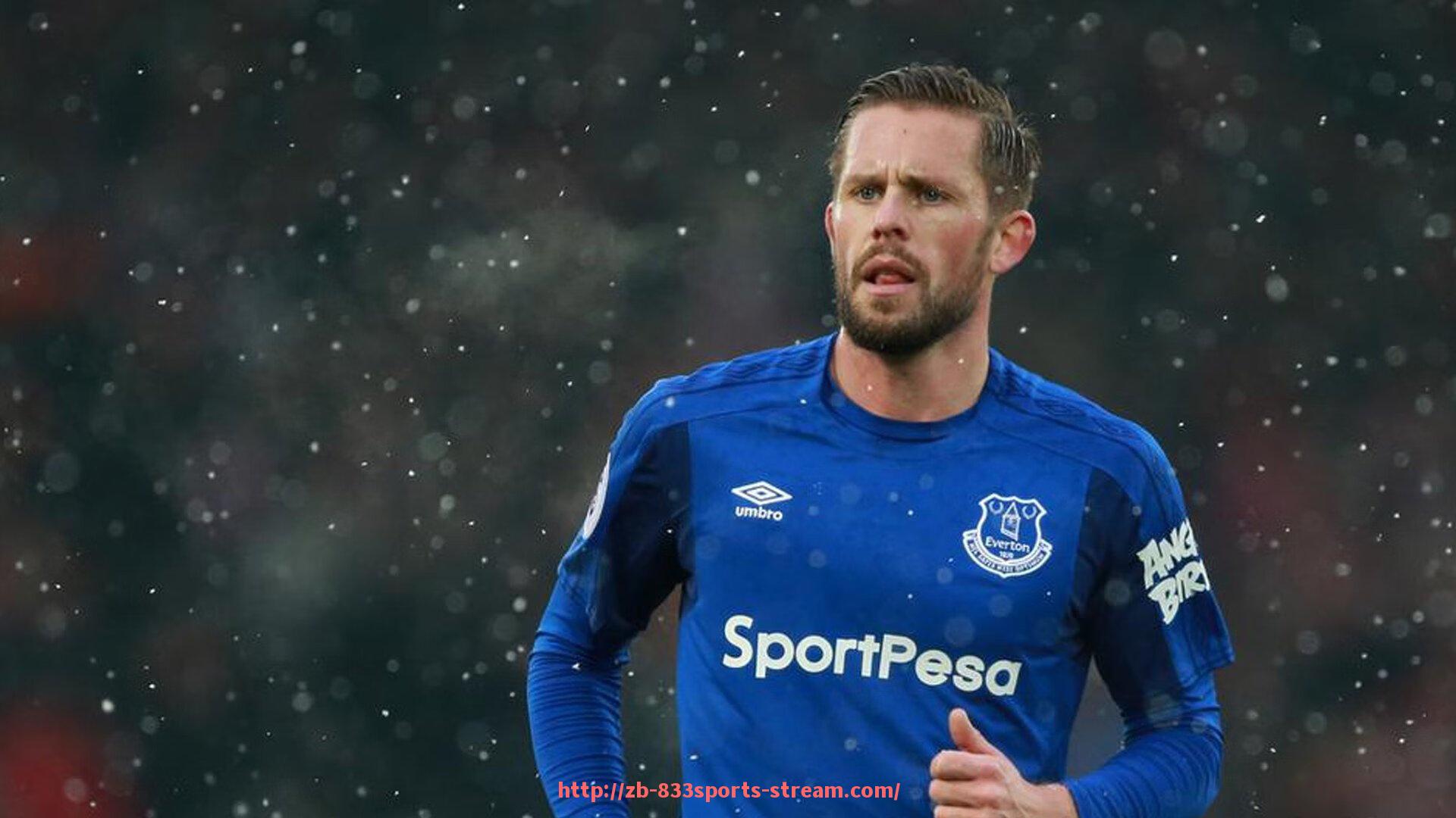 833体育直播-火箭队球员凯南的职业生涯及赛场表现分析